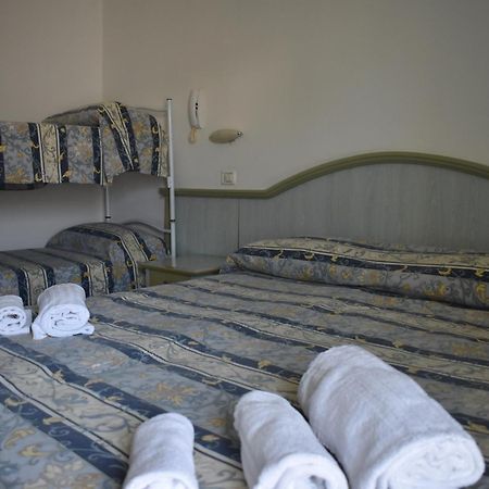 Hotel Ginevra E Residence Κατόλικα Εξωτερικό φωτογραφία